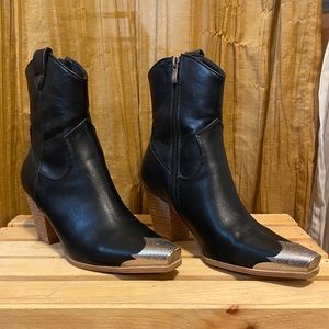 BEAST FASHION DAKOTA WESTERN BOOTS